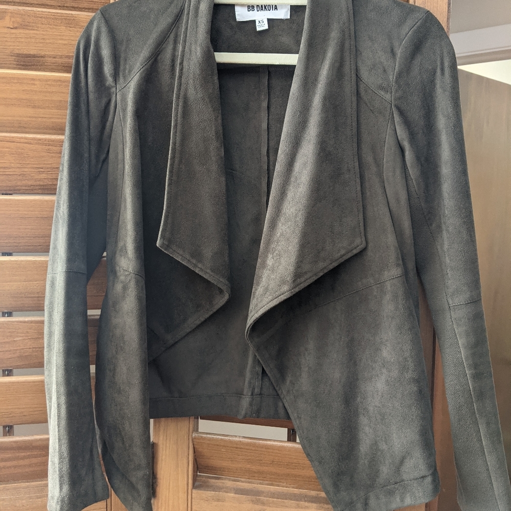 BB Dakota Brown Faux Suede Moto Jacket. Size XS.